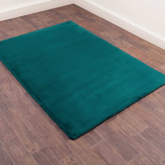 Luxe Faux Fur Plain Rug in Teal Blue