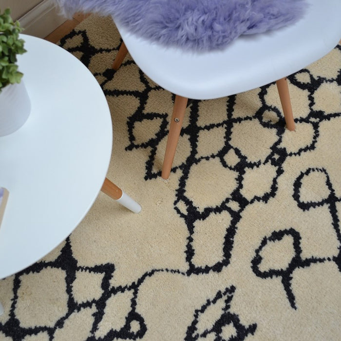 Amira Wool Rugs AM007 in Cream and Black Scandinavian Moroccan Design