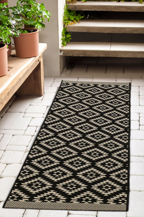 County Genesis Black Rugs