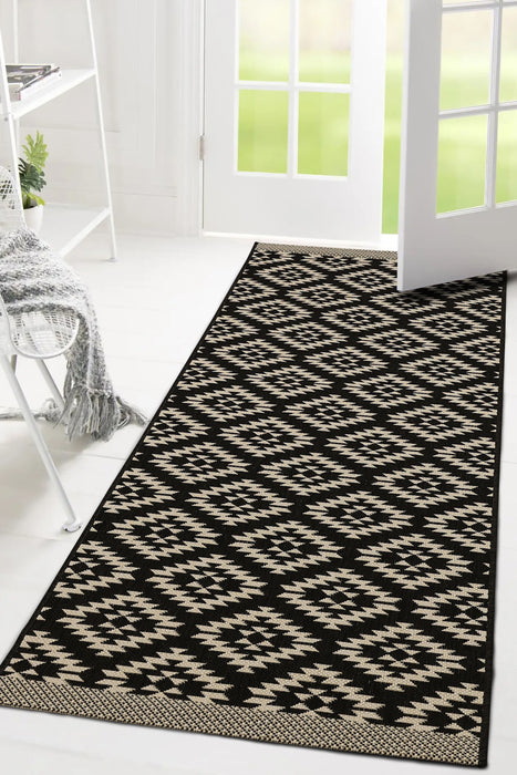 County Genesis Black Rugs