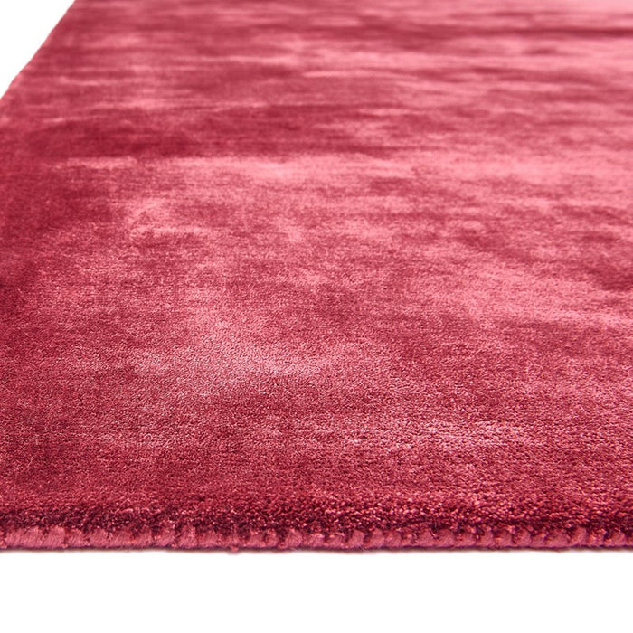 Katherine Carnaby Plain Chrome Designer Rug in Claret