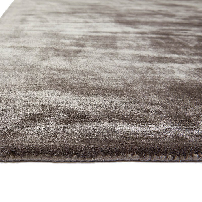 Katherine Carnaby Plain Chrome Designer Rug in Mushroom