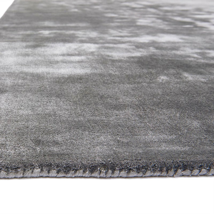 Katherine Carnaby Plain Chrome Designer Rug in Zinc