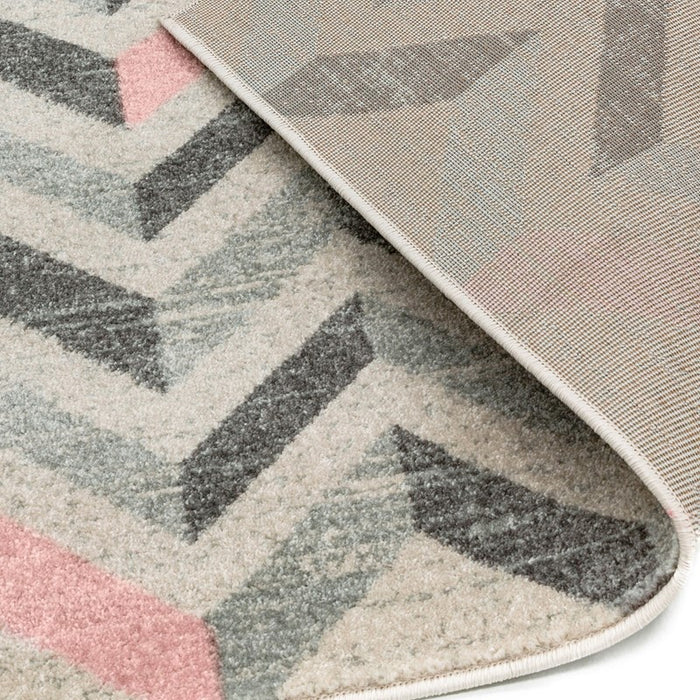 Colt CL09 Chevron Zig Zag Rugs in Pink