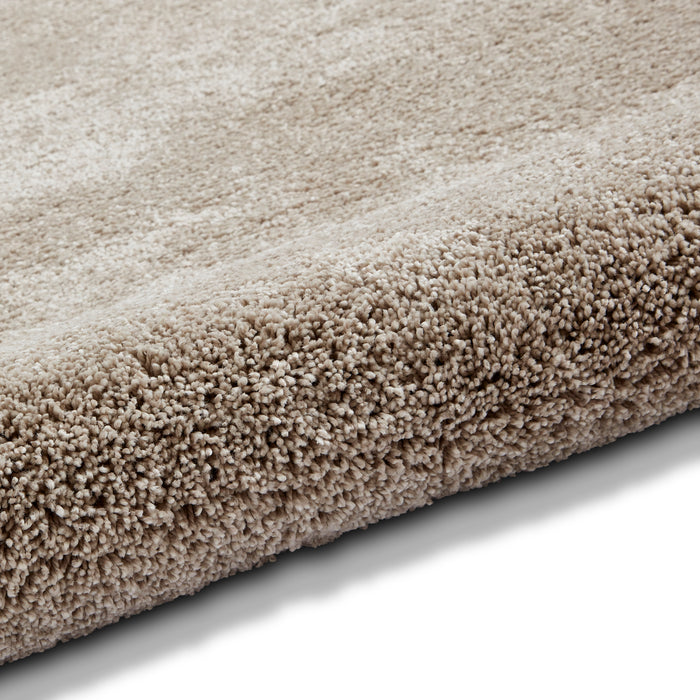 Deluxe Beige Rugs