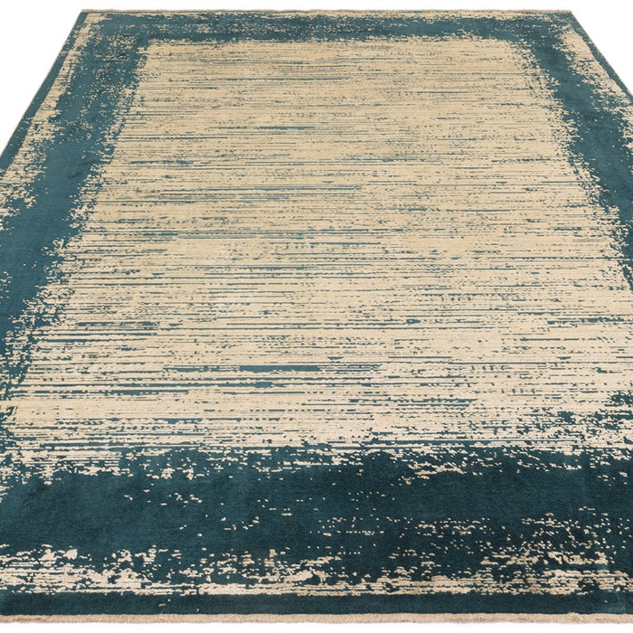 Elodie Contemporary Bordered Rug in Emerald