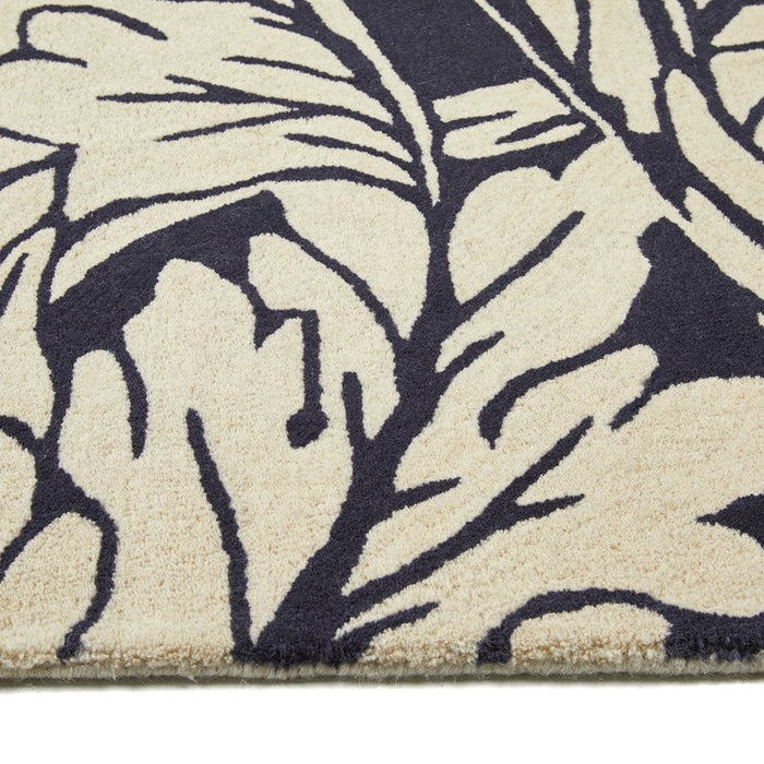 Heritage 2 Floral Rugs in Midnight Blue