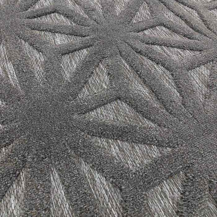 Salta Star Geometric Indoor Outdoor Rugs in SA01 Grey